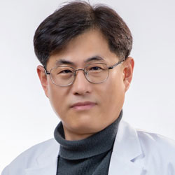 Young-Mo Kim